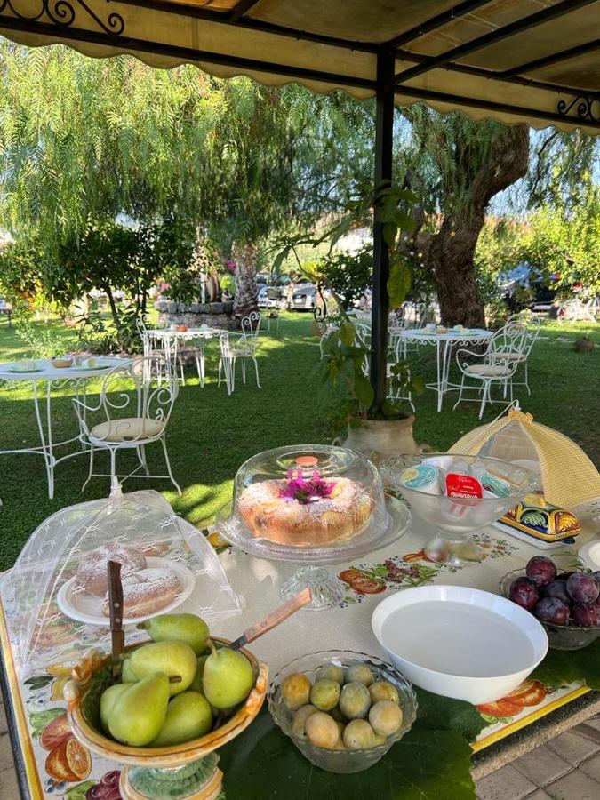 לינה וארוחת בוקר טאורמינה La Capanna Di Giuseppe E Maria מראה חיצוני תמונה