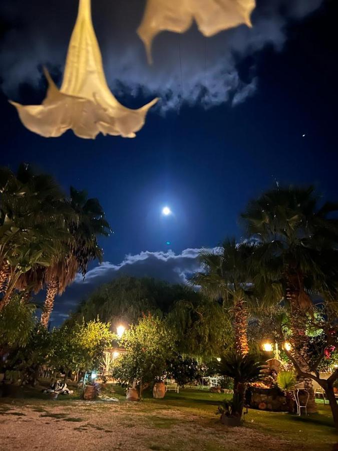לינה וארוחת בוקר טאורמינה La Capanna Di Giuseppe E Maria מראה חיצוני תמונה